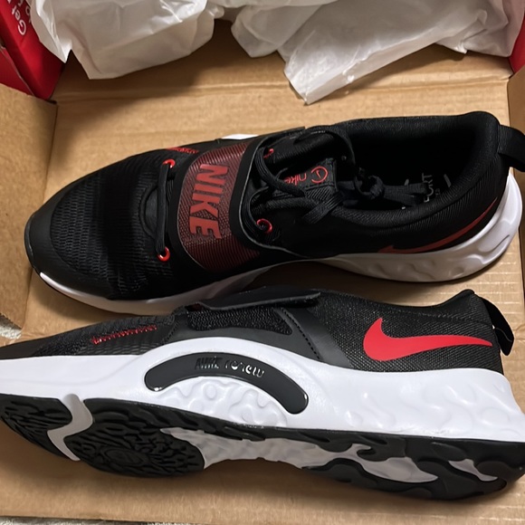 Nike Men’s Retaliation 4 Training Shoe - Picture 3 of 6